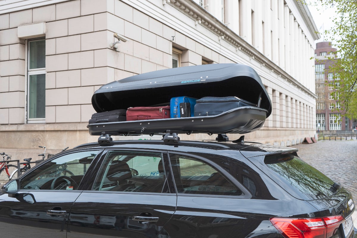 Dachboxen auf Autobahnen: Das müssen Sie beachten - AUTO BILD