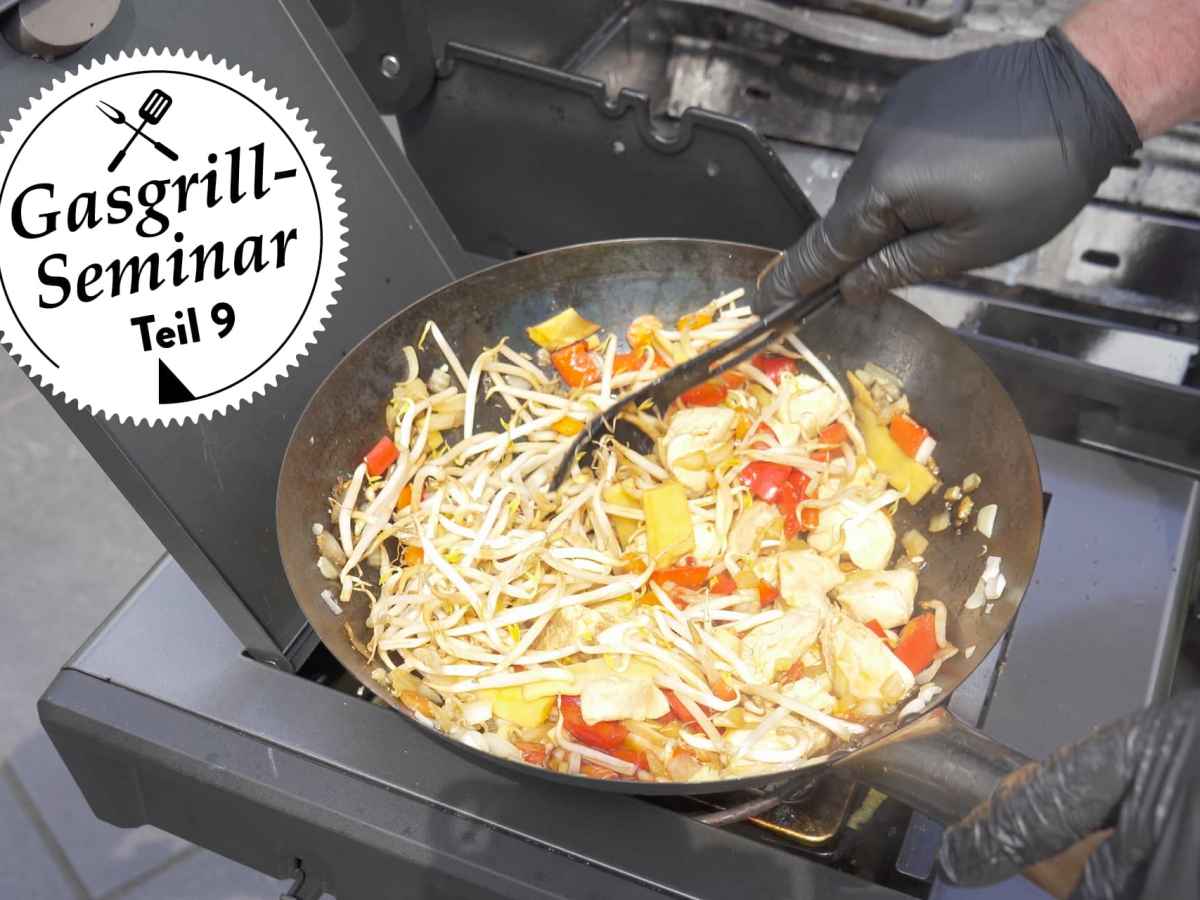 Wok auf dem Seitenbrenner