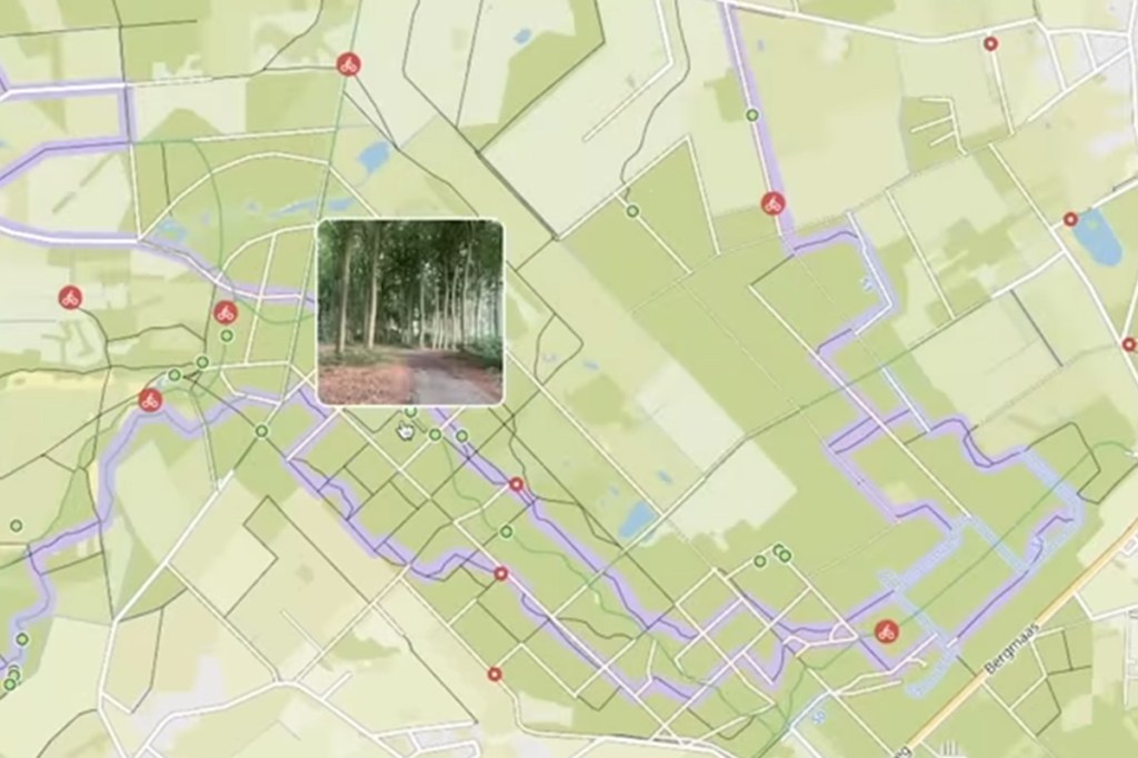 Kartenausschnitt des Routenplaners von komoot mit neuer Trails View Funktion