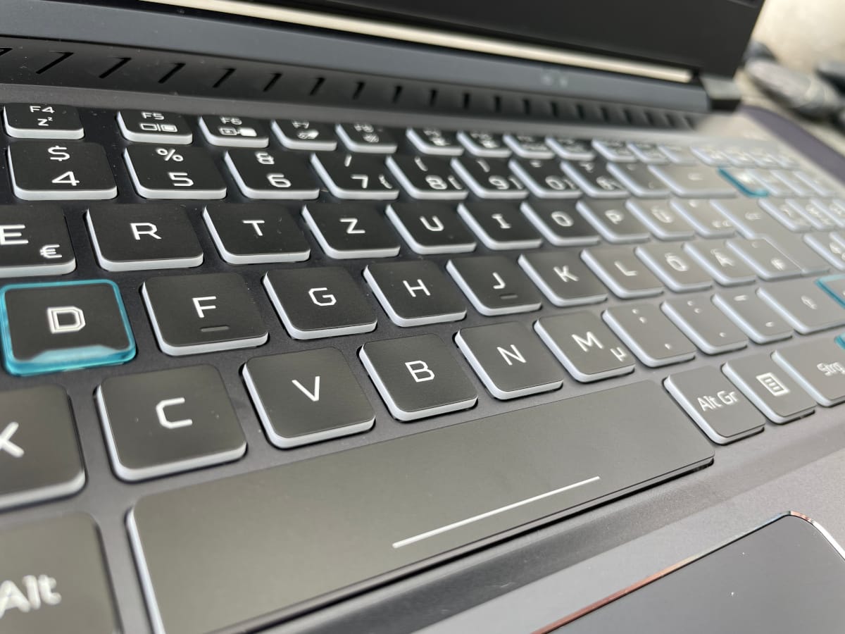 Detailaufnahme zeigt Tastatur des Acer Helios