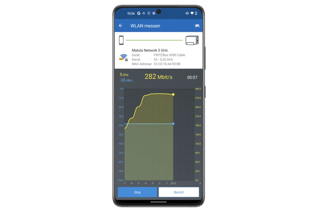 Smartphone zeigt App für FRITZ!Box mit gelbem Grafen
