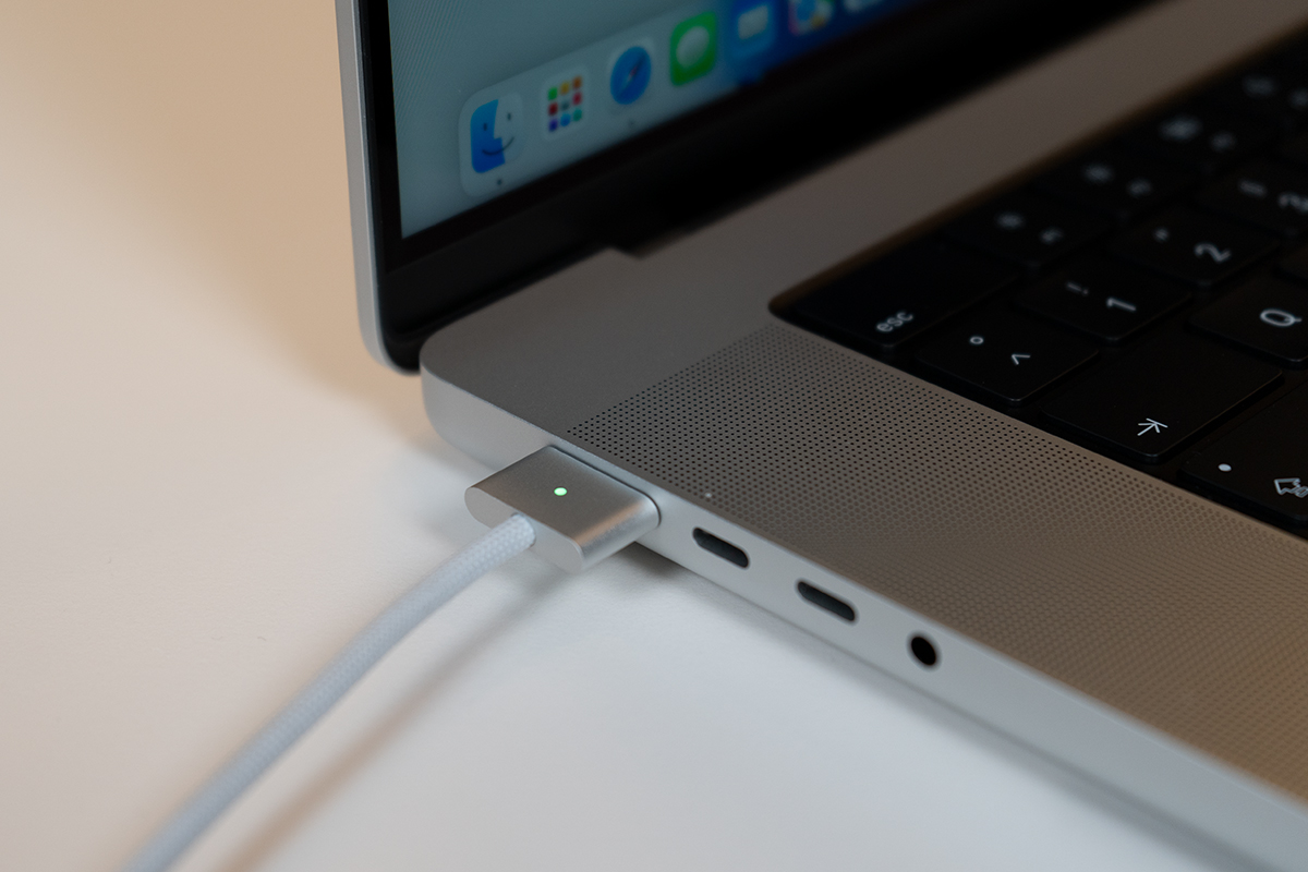 MacBook Pro 2021 Anschluesse und MagSafe