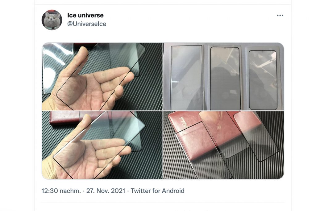 Erstes Zubehör aufgetaucht. Die Bilder des Leakers Ice Universe zeigen Displayschutzfolien für die drei unterschiedlich großen Samsung Galaxy S22-Smartphones.