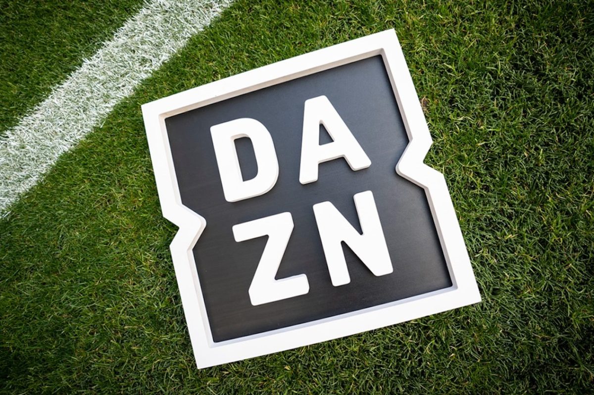 Das Logo von DAZN