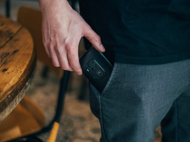 Gegen Smartphone-Stress: Toca-Taschen für Handy-Strahlenschutz