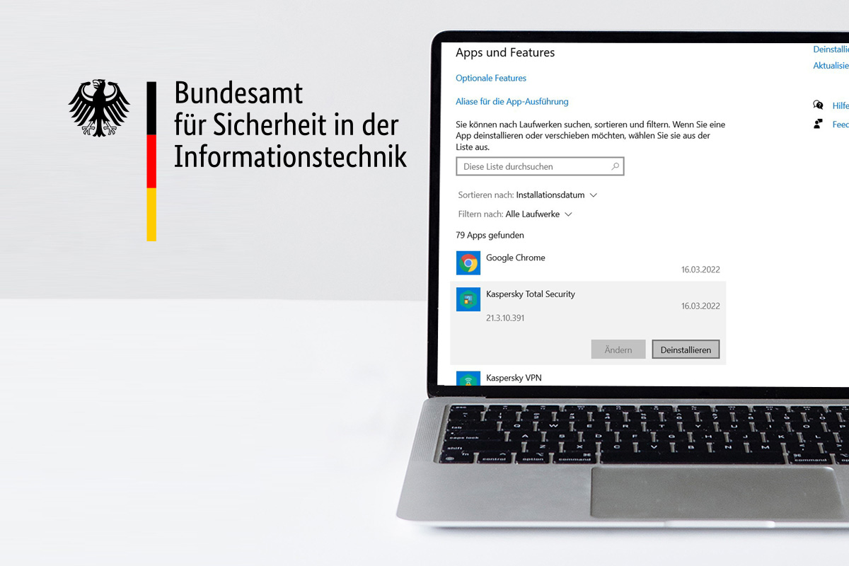 BSI Logo und ein Notebook-Screen mit Achtung Schild und Kaspersky -Deinstallation