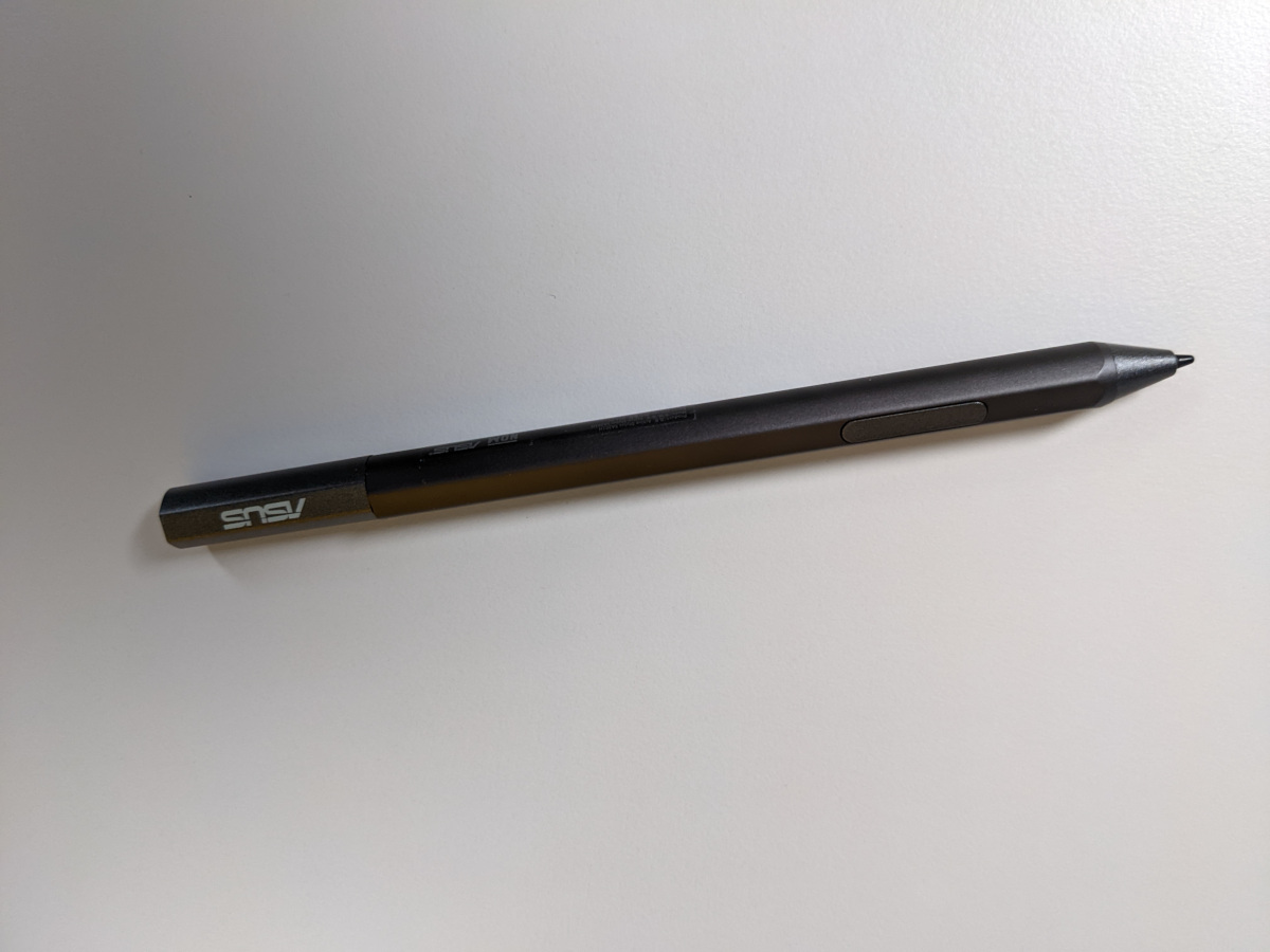 Schwarzer Stift vom Asus Expertbook