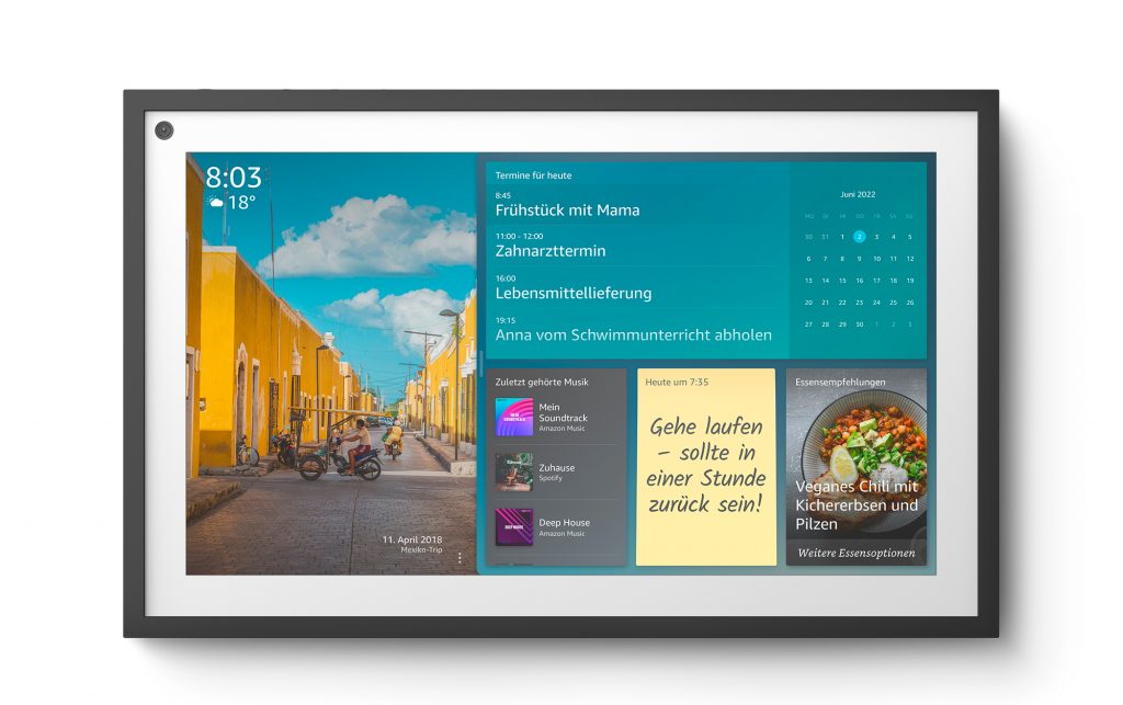 Echo Show 15 mit schwarzem Rahmen quer zeigt Bild, Notizen und Rezept