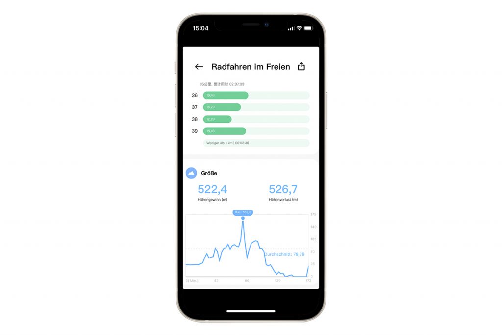 Smartphone zeigt Werte aus Smartwatch-App