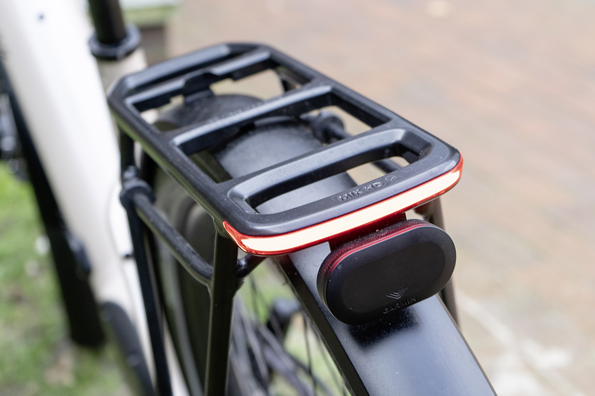 Trekking-E-Bike Gepäckträger und Licht