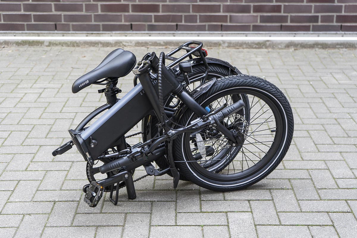 Falt-E-Bike von Legend zusammengeklappt