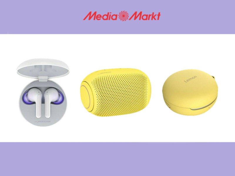 LG Tone Free Kopfhörer in offenem weißen Ladecase neben gelben Lautsprecher neben gelben runden Ladecase auf lila weißem Hintergrund mit Media Markt Logo oben mittig