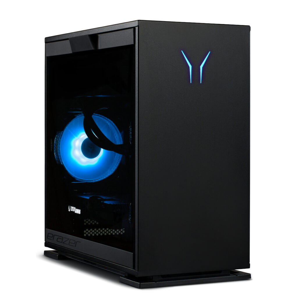 Schwarzer Aldu-Gaming PC schräg von vorne mit blau leuchtendem Inneren