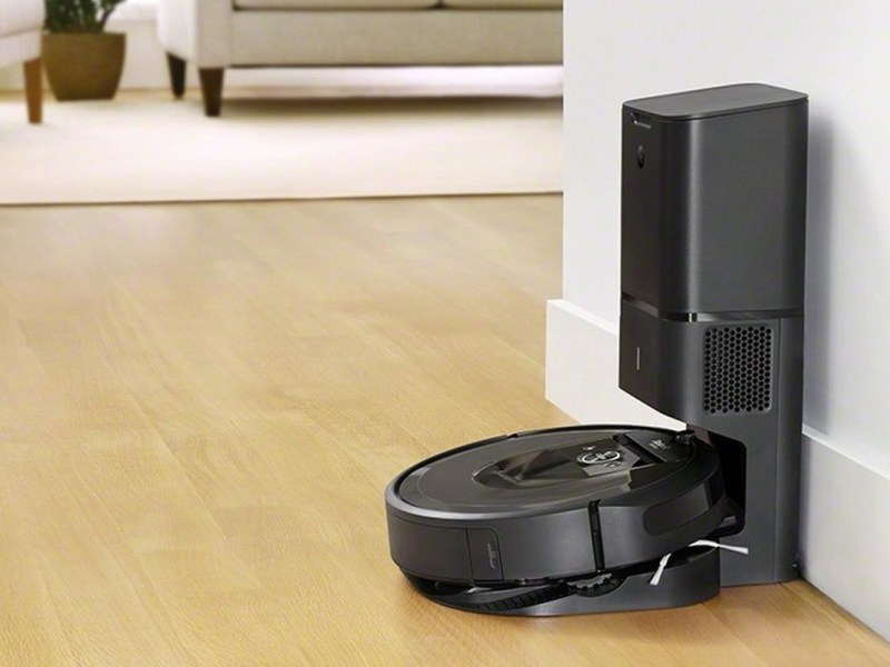 iRobot Roomba i7+: Saugroboter mit Absaugstation