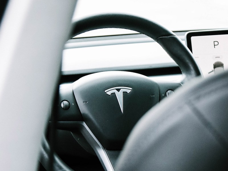 Klage gegen Tesla: Verbraucherzentrale bemängelt Datenschutz