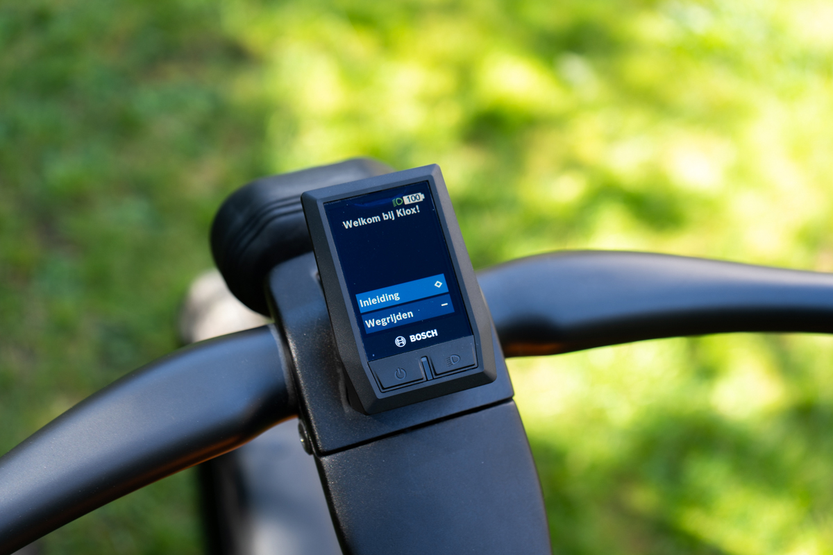 E-Bike-Display beim Gazelle-S-Pedelec in an der Lenkradmitte agebracht