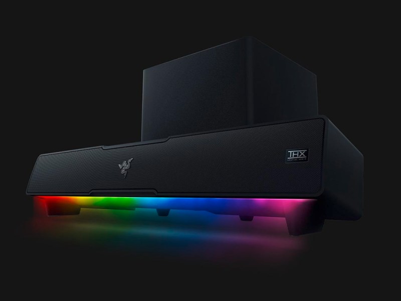 Razer Leviathan V2, Soundbar mit LED-Beleuchtung und SUbwoover dahinter