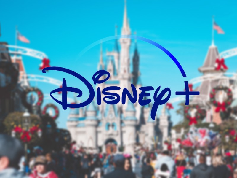 Disney Logo vor Schloss