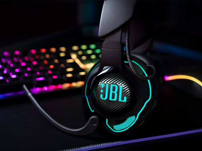 JBL Quantum 910 Wireless 