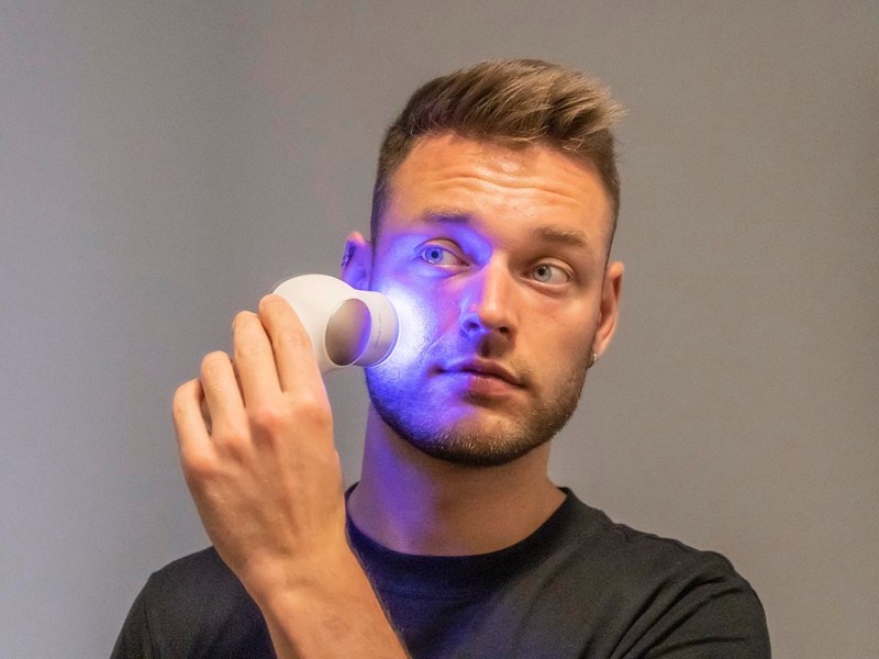 Massage-Pistole fürs Gesicht: TheraFace Pro im Praxis-Test