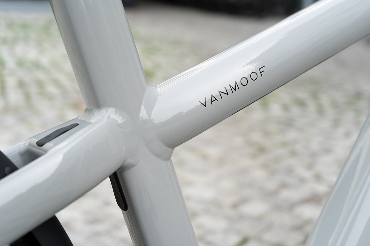 Detailbild: Schweißnaht an der Sattelstange beim City-E-Bike VanMoof A5