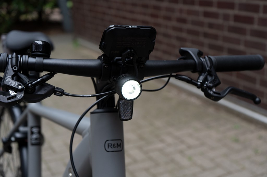 E-Bike Riese und Müller Roadster Touring - Detail Licht