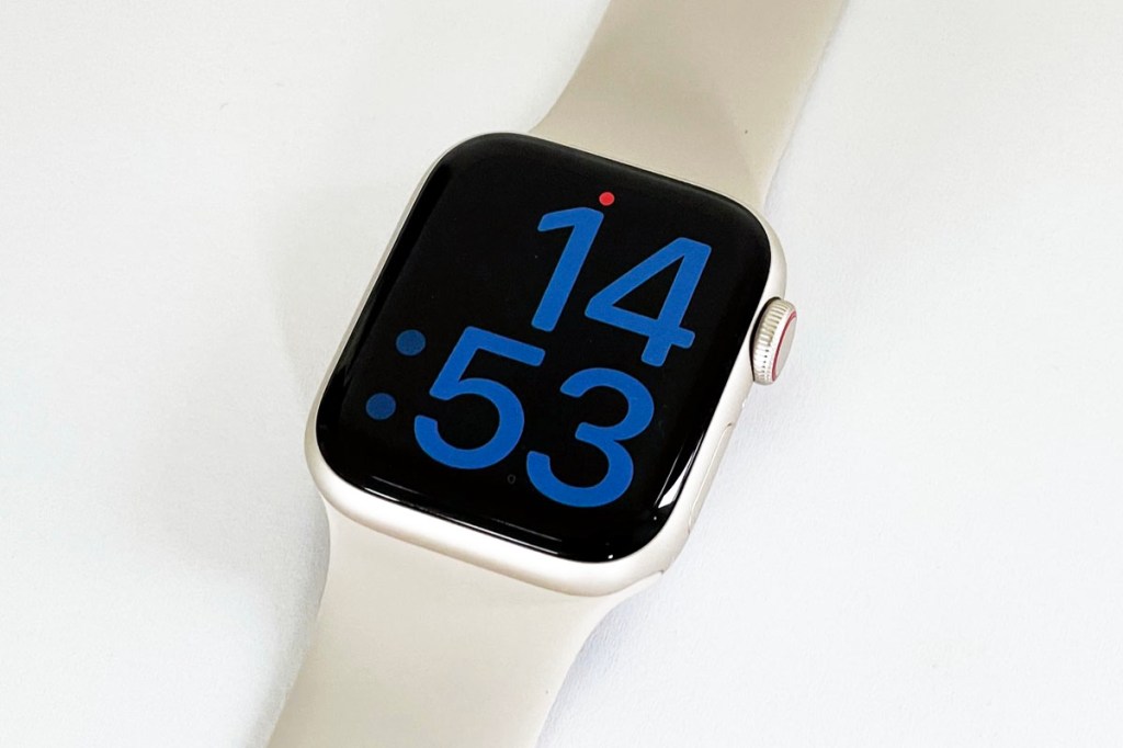 Apple Watch SE Front