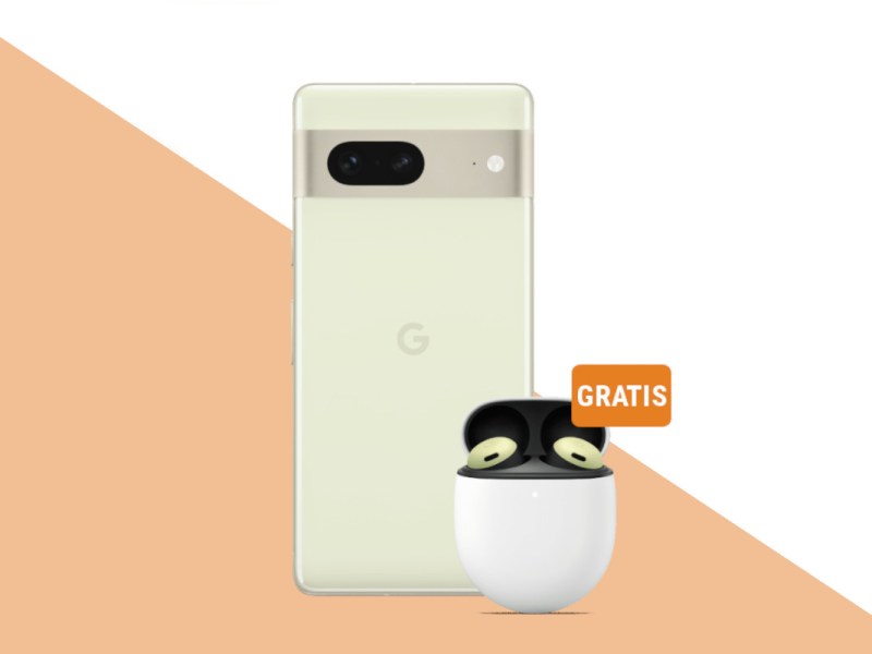 Mintfarbenes Pixel 7 von hinten mit weißem Buds-Case davor und orangenem Gratis-Button darüber auf weiß orangem Hintergrund