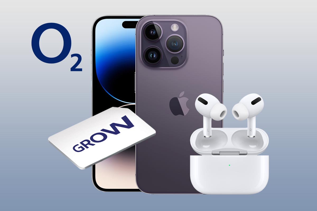 iPhone 14 neben AirPods Pro stehend vor einem Farbverlauf