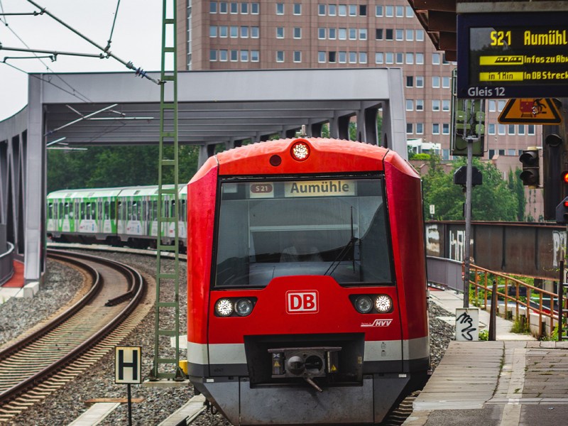 Deutsche Bahn: Echtzeitdaten für Bahnhofsmonitore