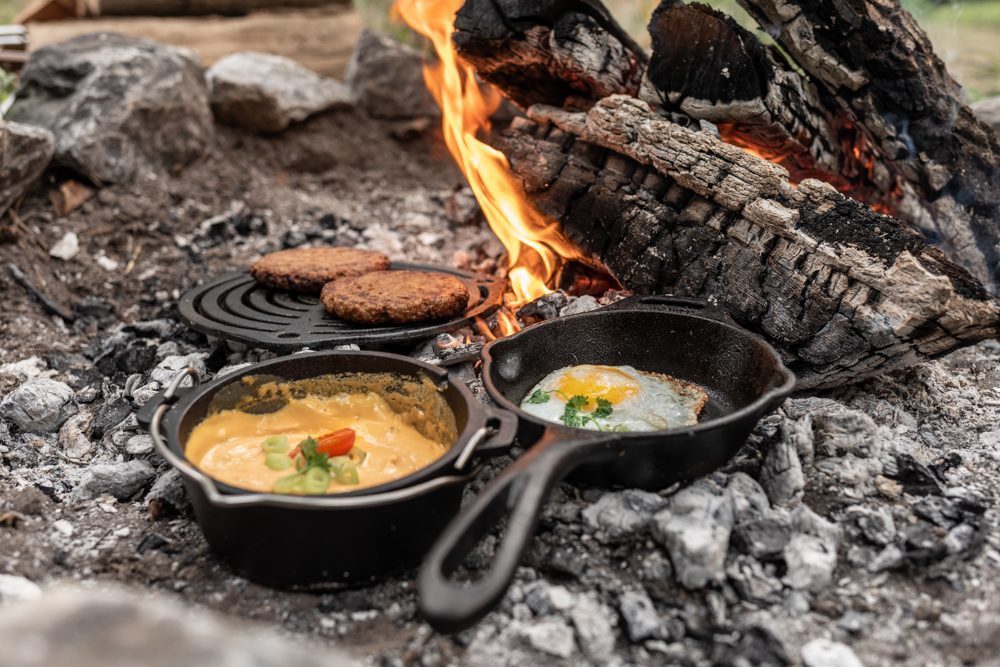 Petromax Dutch Oven auf Feuer