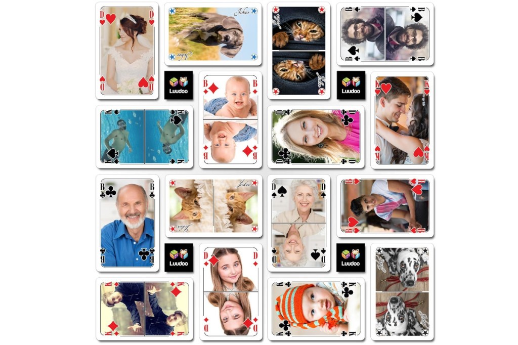 In der Mitte zu Quadrat angeordnet viele Spielkarten mit Fotos von Menschen und Tieren drauf auf weißem Hintergrund