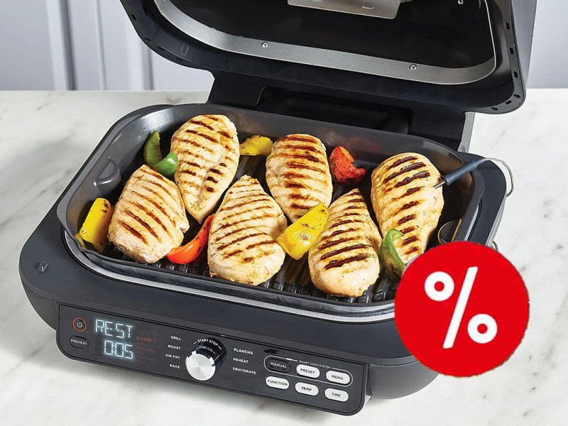 Ninja Foodi Max Pro: Multifunktions-Grill jetzt um 17 % reduziert