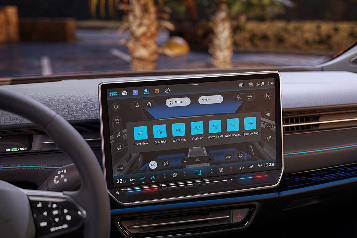 Detailansicht des Displays im Innenraum des E-Autos Volkswagen ID.7