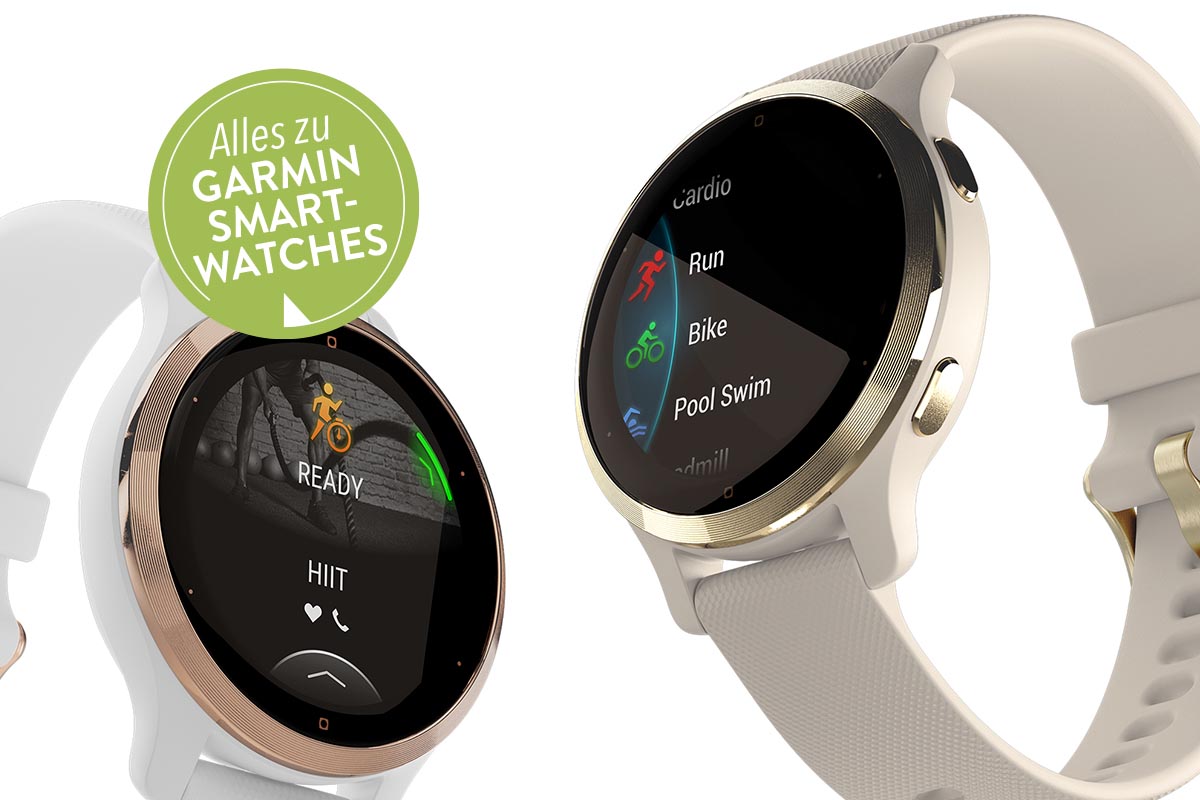 Zwei Smartwatches von Garmin auf weißem Grund