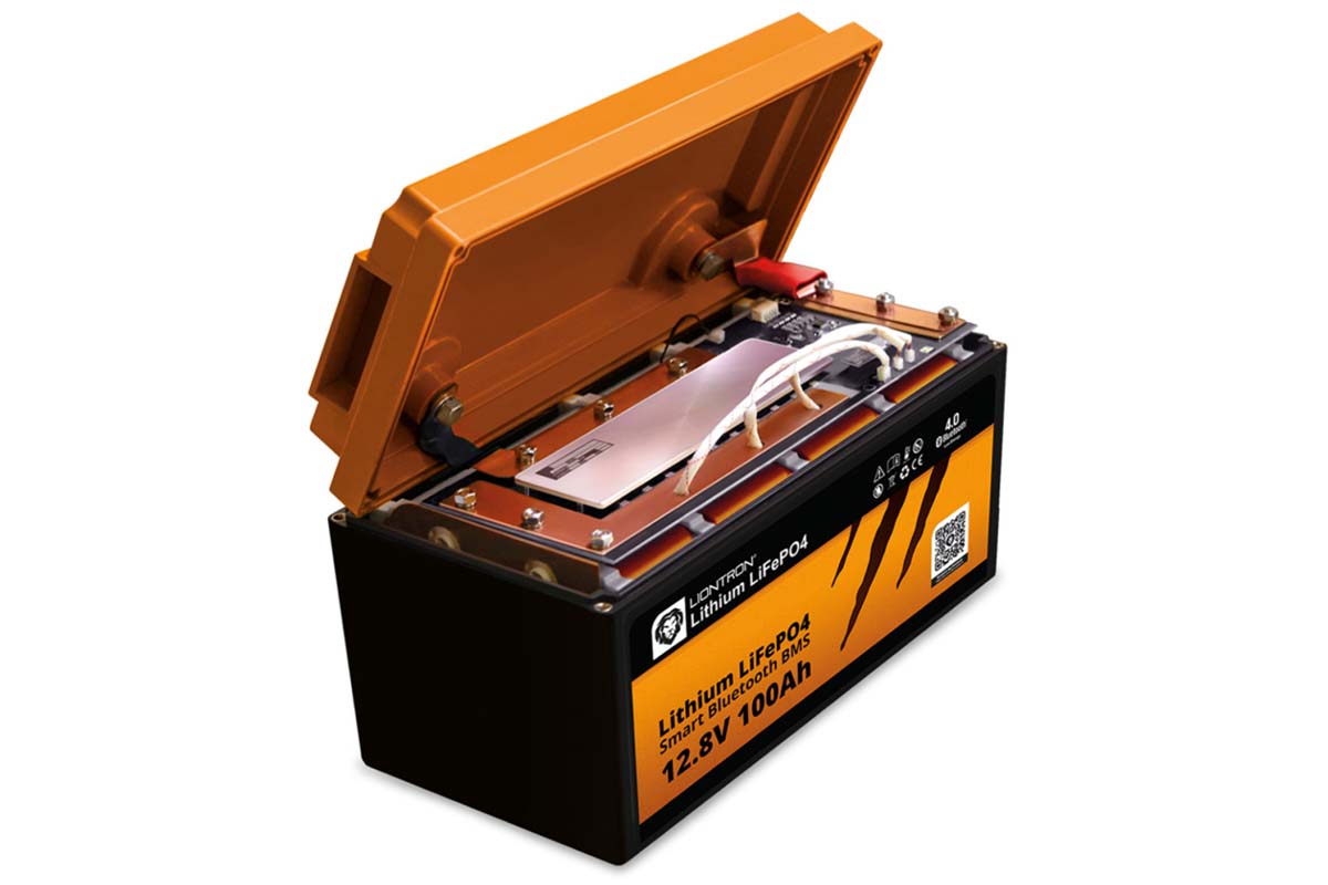 Productshot geöffnete Liontron Batterie