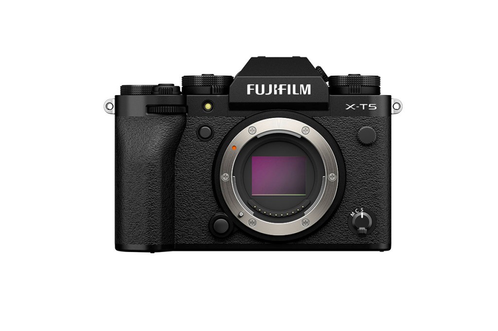 FUJIFILM X-T5 frontal Sicht auf den Verschluss