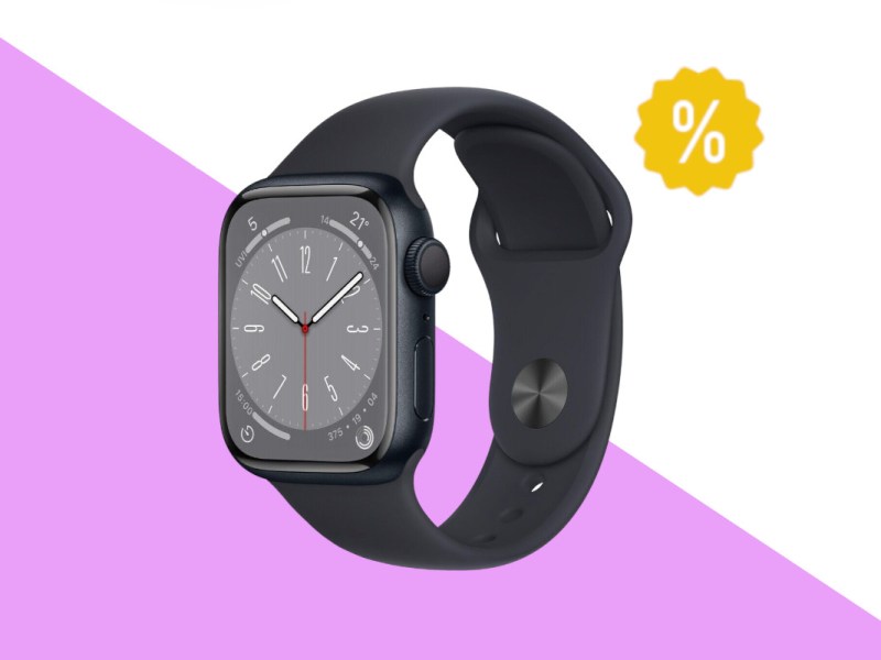 Dunkle Apple Watch 8 schräg von vorne auf pink weißem Hintergrund mit gelben Prozentzeichen oben rechts