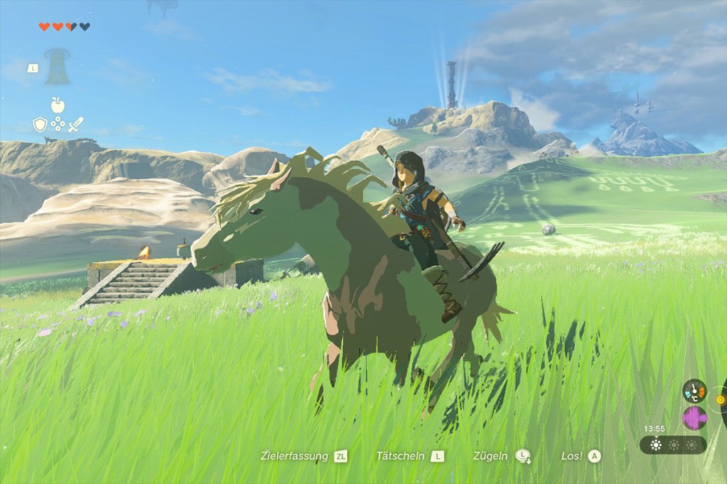 Ein Screenshot aus Zelda: Tears of the Kingdom. Der Held reitet auf einem braun-weißen Pferd.
