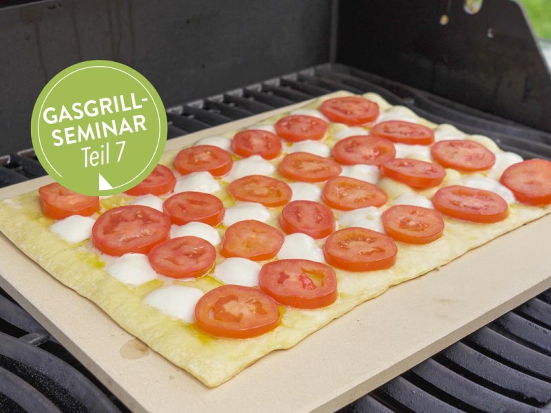 Pizza auf dem Rost