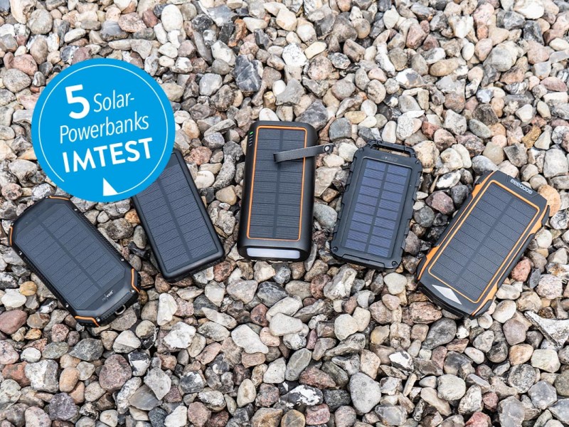 Solarstrom zum Mitnehmen – Fünf Solar-Powerbanks im Test