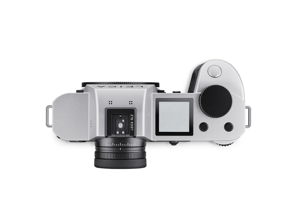 Die Leica SL2 Systemkamera in Silber von oben.