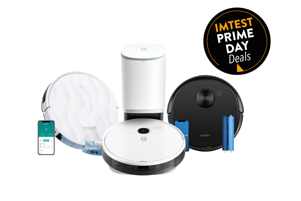 Zwei weiße Saugroboter nebeneinander mit schwarzem Saugroboter auf weißem Hintergrund, oben ein schwarzer Button mit IMTEST Prime Day Deals