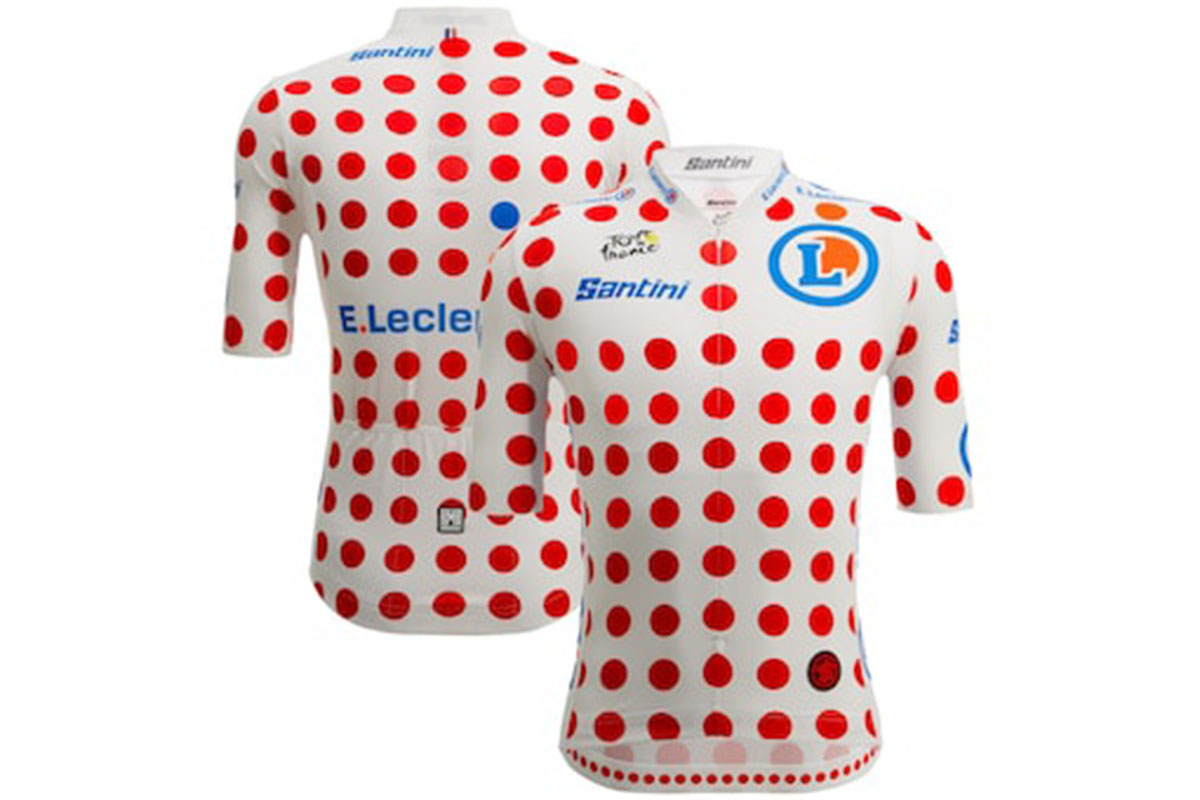Das rot gepunktete Bergtrikot der Tour de France mit Vorder- und Rückseite vor weißem Hintergrund.
