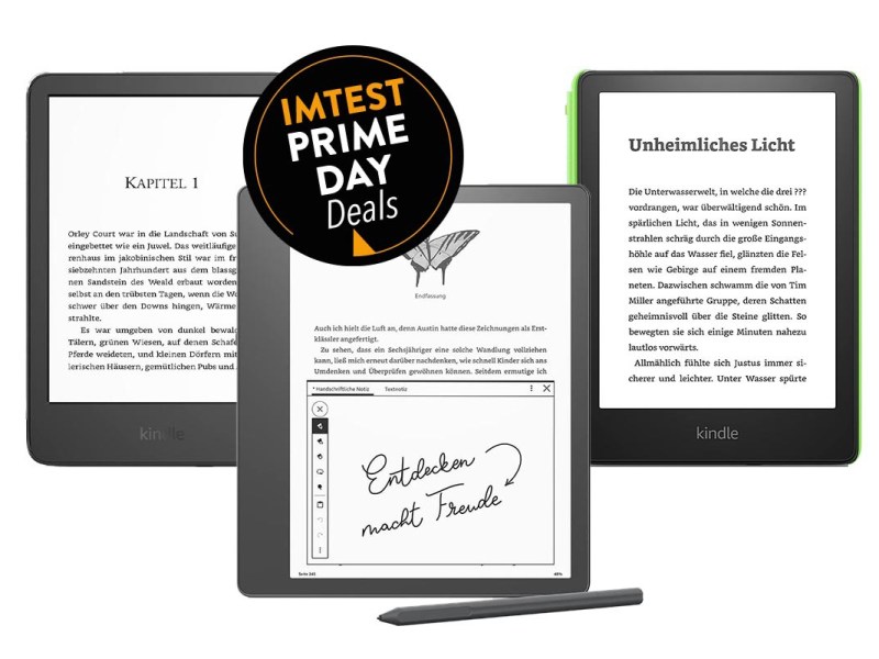 Drei E-Book-Reader von Amazons Kindle.