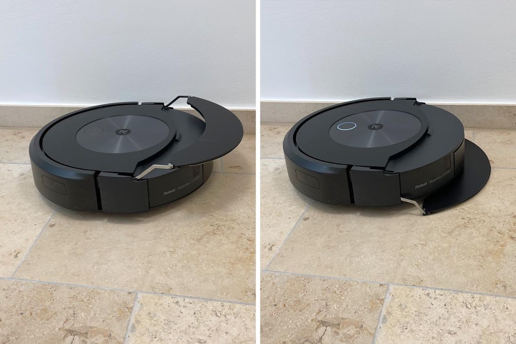 Ein zweigeteiltest Bild: Links der Roomba Combo j7+ mit hochstehendem Wischpad, rechts mit Wischpad auf dem Boden.