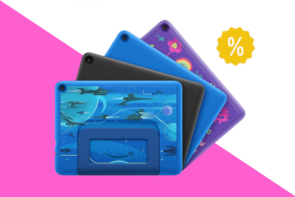 Vier Fire HD Kids 10 Pro Tablets von hinten gefächert in unterschiedlichen Farben auf pink weißem Hintergrund mit gelben Prozentzeichen oben rechts