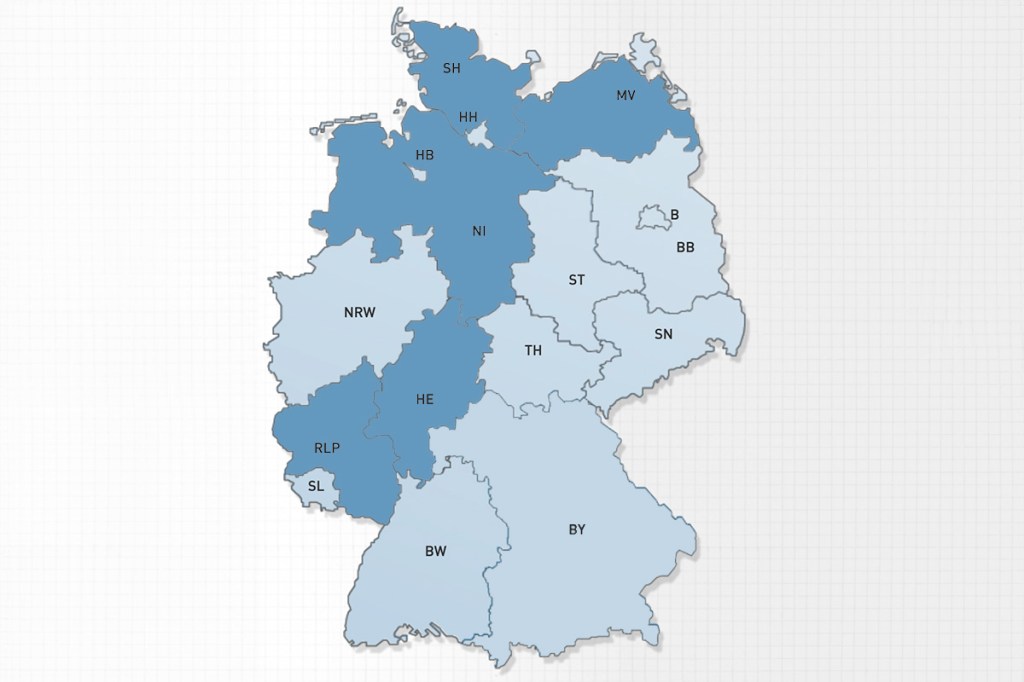 Eine Deutschlandkarte mit eingezeichneten Bundesländern, von denen Schleswig-Holstein, Mecklenburg-Vorpommern, Niedersachsen, Hessen und Rheinland-Pfalz farblich markiert sind.