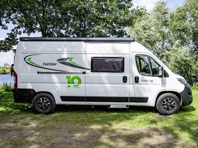 Forster V 599 VBL Livin’ up: Kompakter Camping Van im Test