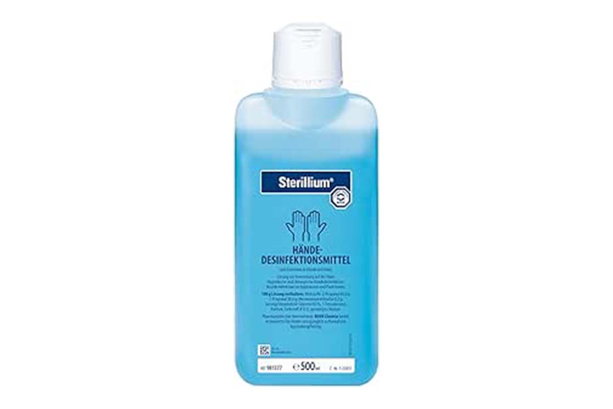Fläschchen mit blauem Desinfektionsmittel